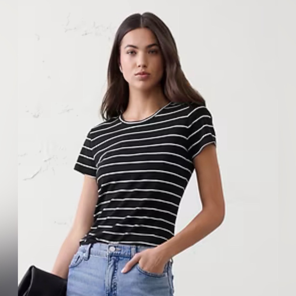 Banana Republic Black and White Striped Timeless Crewneck Women's Tee Top